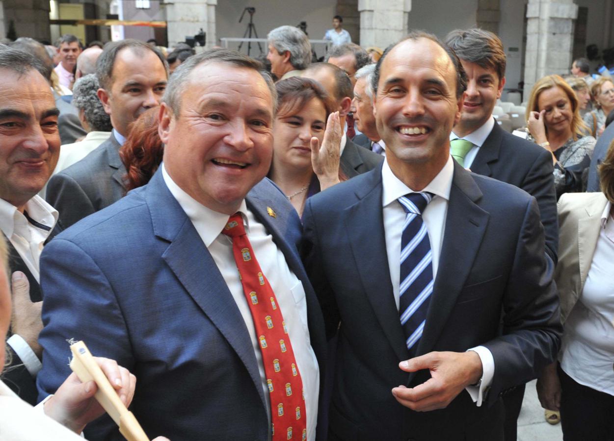  NACHO DIEGO ASISTIRÁ MAÑANA A LA BATALLA DE FLORES DE LAREDO // Ayuntamiento de Laredo
